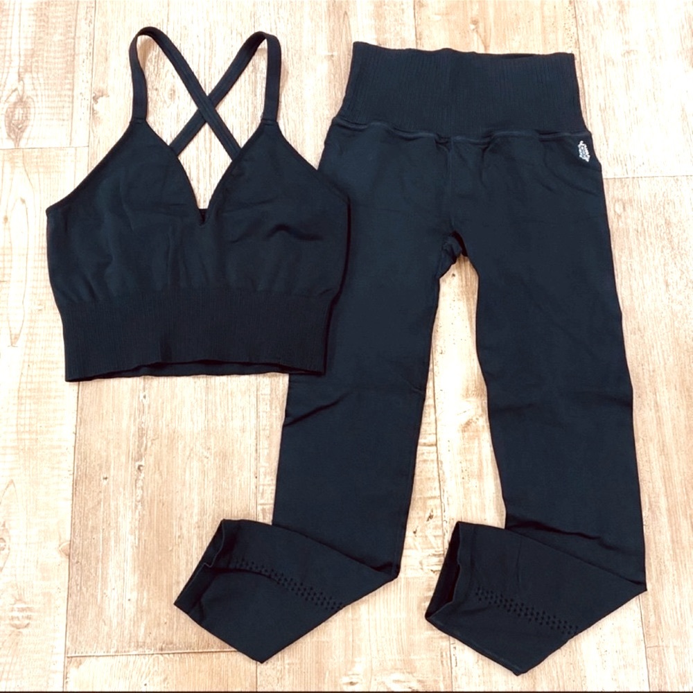 NEW Free People Movement Good Karma Top & Leggings Set